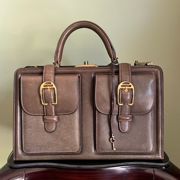 Locking Travel Handbag, Leather Satchel with Original Key, Authentic Vintage - Picture 2 of 16